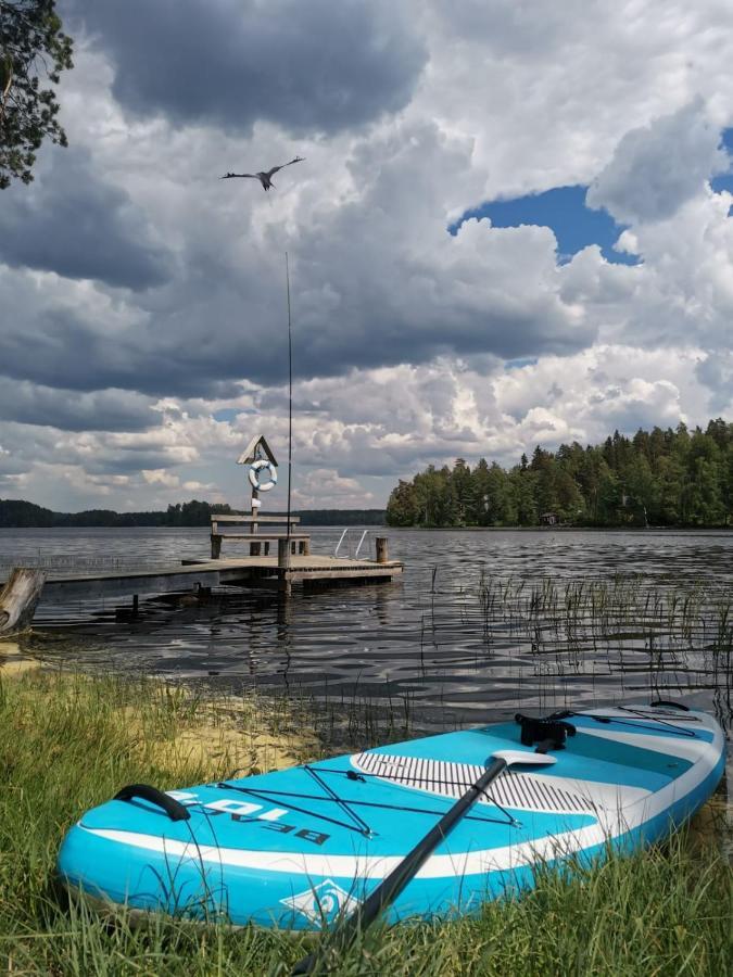 Isotalo Farm At Enaejaervi Lake Сало Екстериор снимка