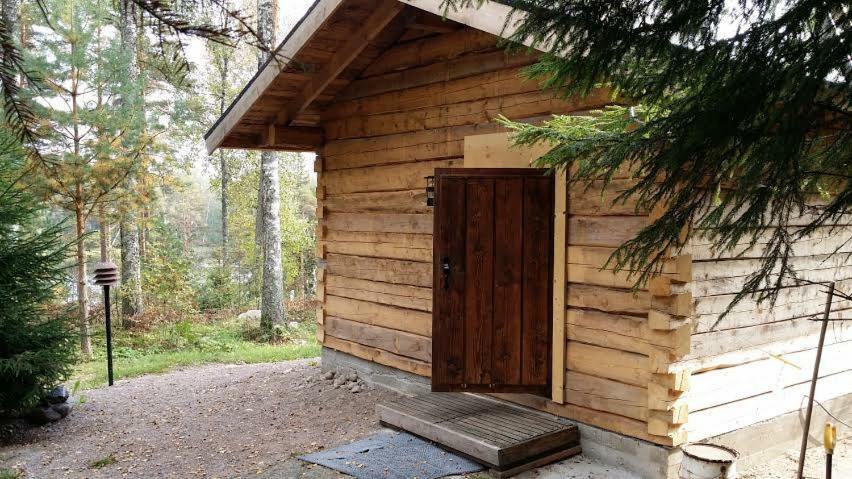 Isotalo Farm At Enaejaervi Lake Сало Екстериор снимка